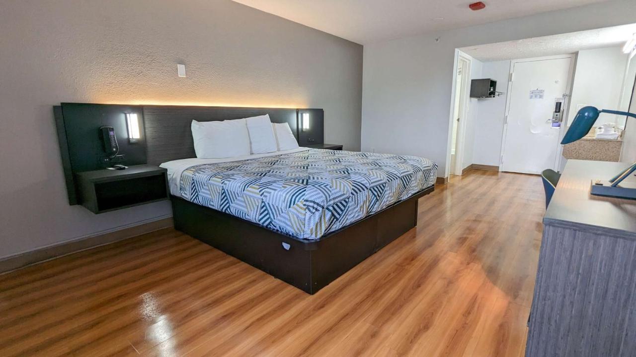 Motel 6-Framingham, Ma - Boston West Екстериор снимка
